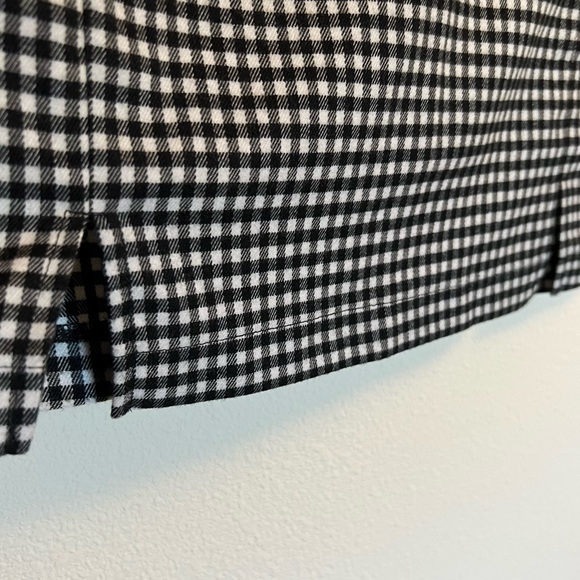 Eyeshadow B&W Mini Gingham Skirt with Small Slit Detailing - Size 5 (EUC) - Picture 3 of 6